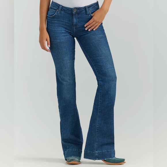 WOMEN'S WRANGLER RETRO® MAE WIDE LEG TROUSER JEAN - Picture 3 of 5